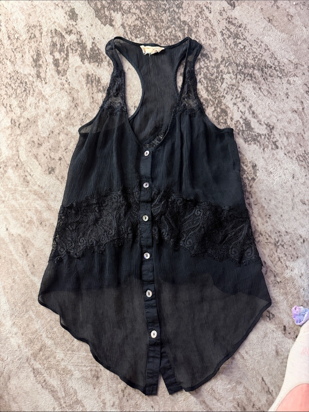 Lost April Sheer Women’s Button Up Tank 🌵Small
